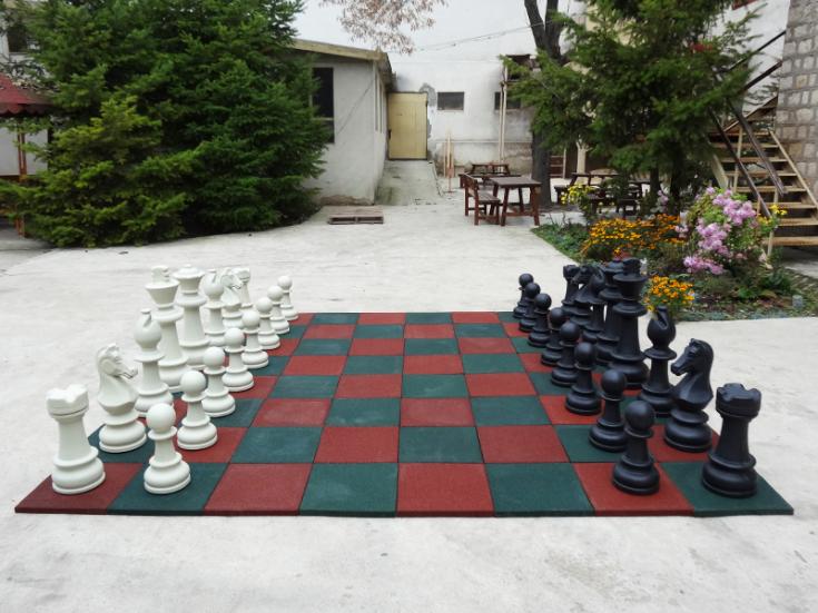 Playground chess set