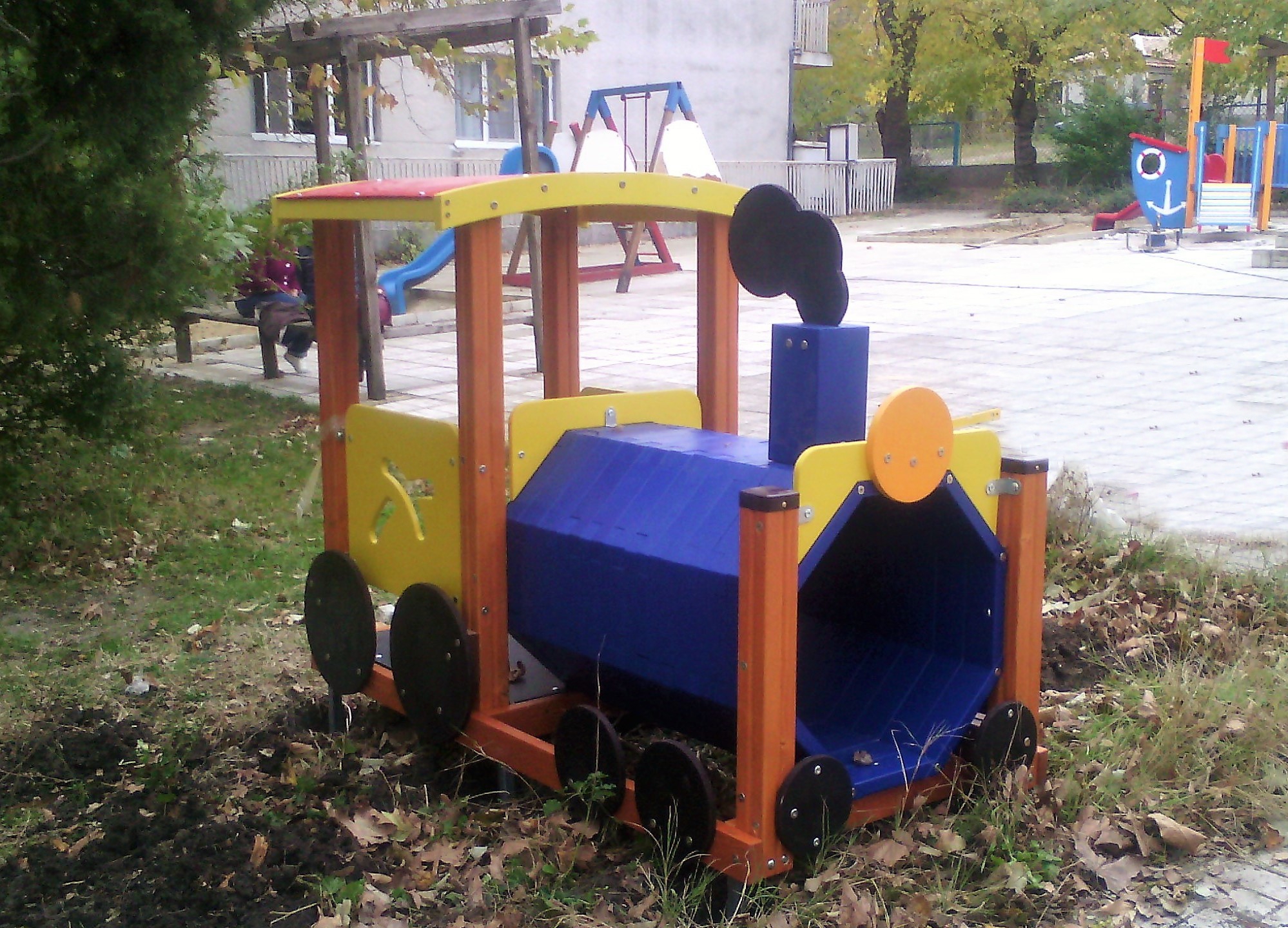 Комбинирано детско съоръжение, модел КД51 – “Локомотив”