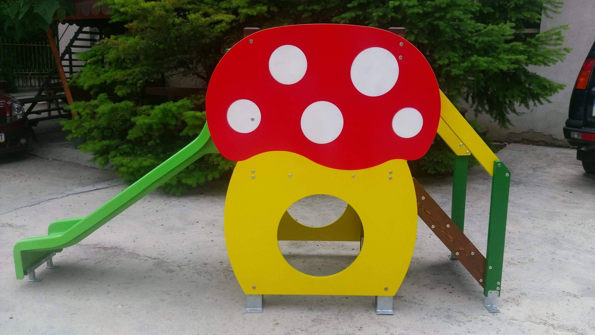 Combined playground equipment, model КД96 – Slide “Mushroom”
