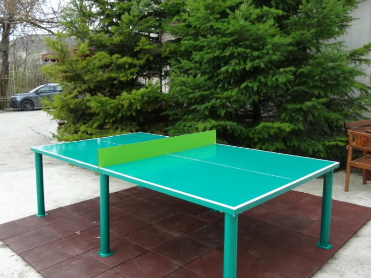 Product photo: Outdoor tennis table