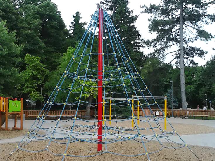 Product photo: Children balance and climbing facility “Rope pyramid”, С01-2 model