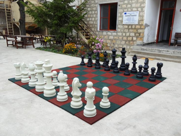 Product photo: Playground chess set