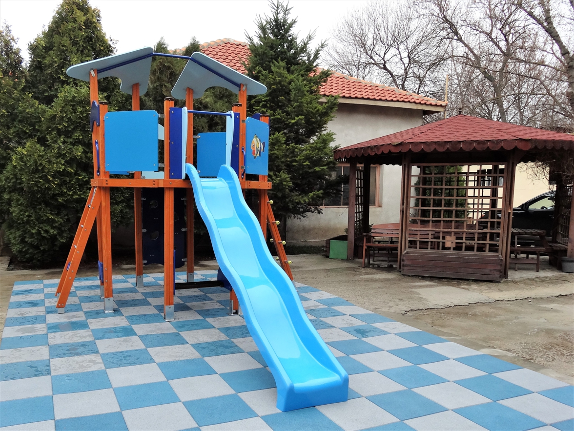 Product photo: Combined playground equipment, model КД15